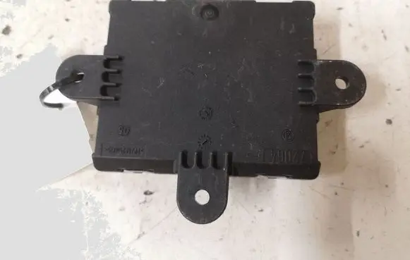 Jaguar XF X250 Door control unit/module AH2214D617AA 1001261101