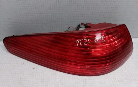 Peugeot 607 Rear/tail lights