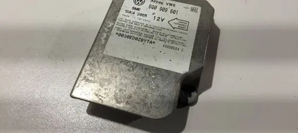 Skoda Octavia Mk1 (1U) Airbag control unit/module 6Q0909601 5WK42865