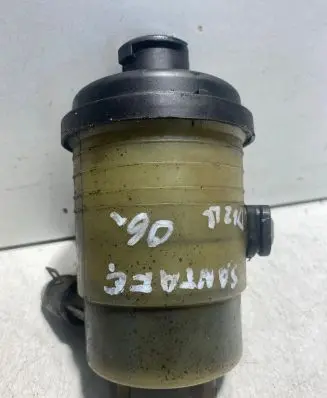 Hyundai Santa Fe Power steering fluid tank/reservoir