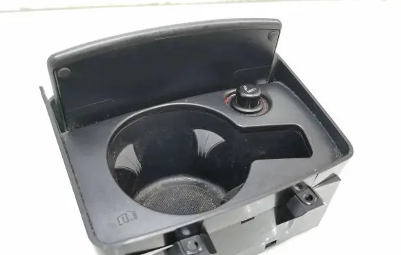 Audi A6 S6 C6 4F Car ashtray 4F1862533