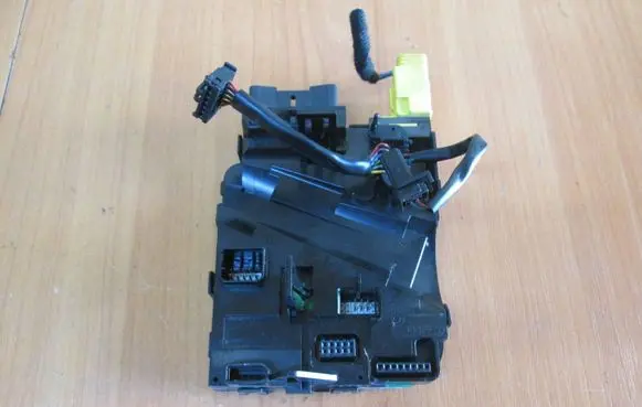 Seat Leon (1P) Steering angle sensor 1K0953549AQ