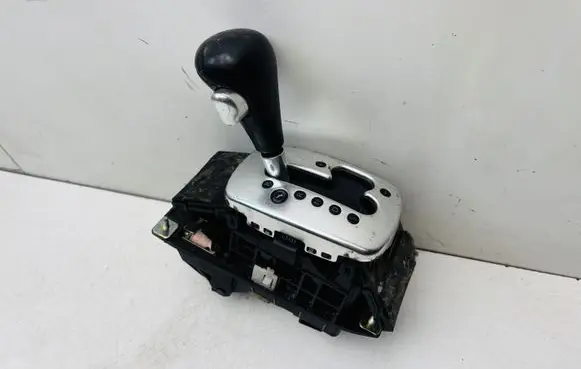 Audi A6 S6 C5 4B Gear shifter/selector 4B0713111AR
