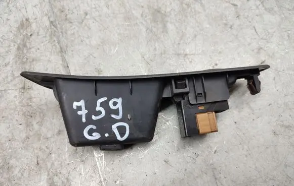Subaru Impreza II Electric window control switch