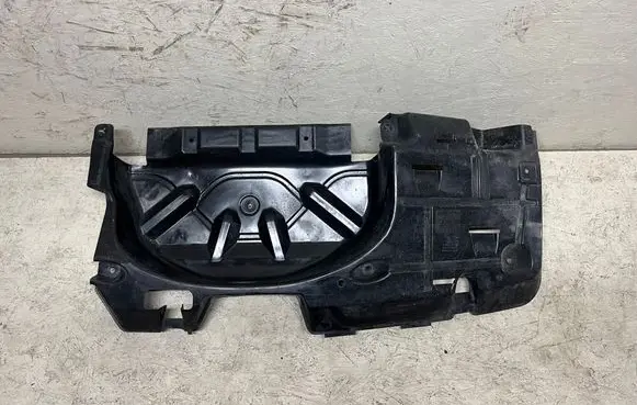 Volkswagen Transporter - Caravelle T6 Engine splash shield/under tray 7LA825193