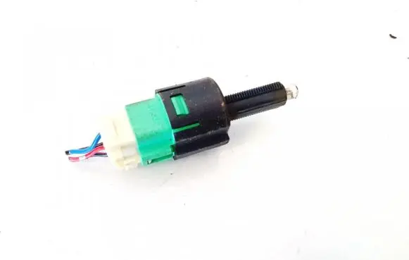 Peugeot 4007 Brake pedal sensor switch