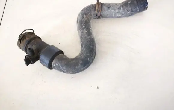 Audi A8 S8 D2 4D Engine coolant pipe/hose