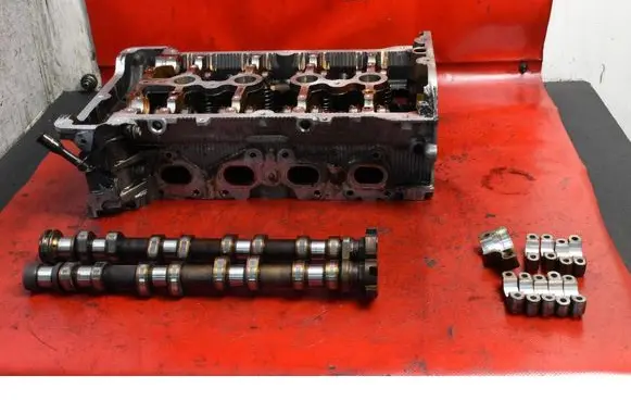 Citroen C5 Engine head V753471080