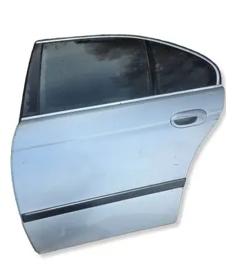 BMW 5 E39 Rear door 