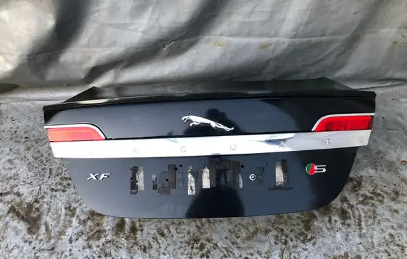 Jaguar XF Tailgate/trunk/boot lid