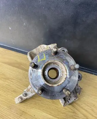 Volvo V50 Front wheel hub spindle knuckle 3M513K170