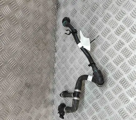 Mercedes-Benz GLE W167 Engine coolant pipe/hose A1675011404
