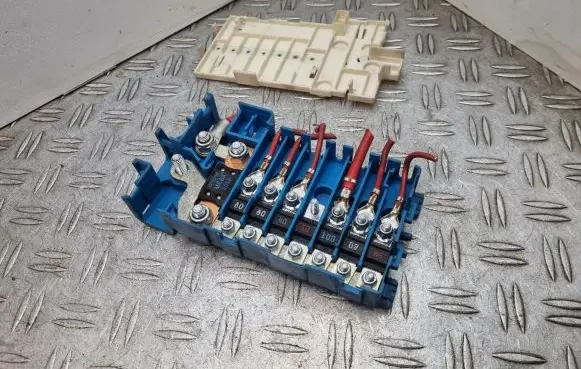 BMW X5 E53 Fuse module 6924976 8387543