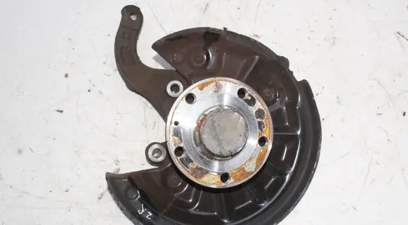 Volkswagen Golf VIII Rear wheel hub