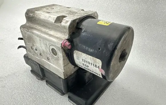 Opel Vectra C ABS Pump 15114101F 15052401 54084735D