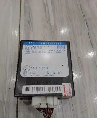 Toyota Corolla E120 E130 Immobilizer control unit/module