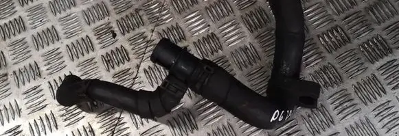 Volkswagen PASSAT B6 Engine coolant pipe/hose