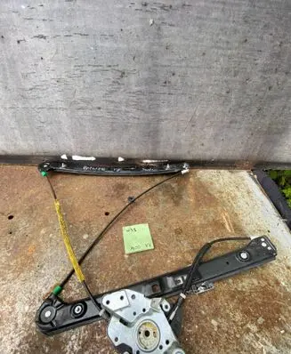 BMW 3 E46 Front door window regulator with motor 8196038