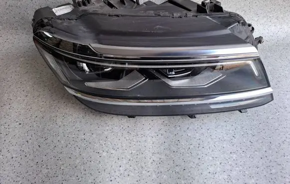 Headlight/headlamp