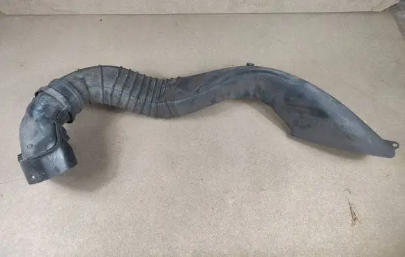 Opel Insignia A Air intake duct part 20985850