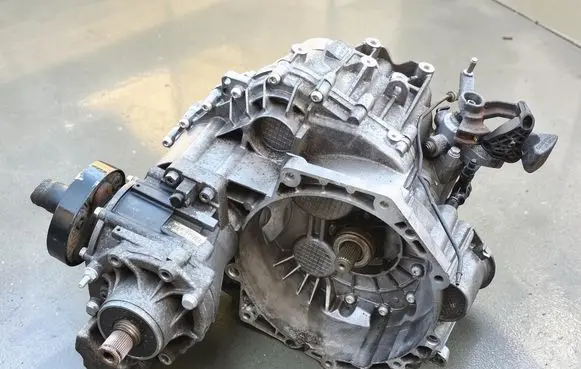 Volkswagen Tiguan Manual 6 speed gearbox 0A6409053AB VAA450 260617HR1552