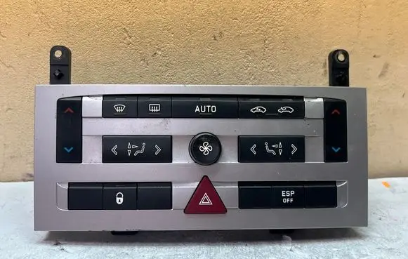 Peugeot 407 Climate control unit 96573322 VP4PUH18C612KA 03065230