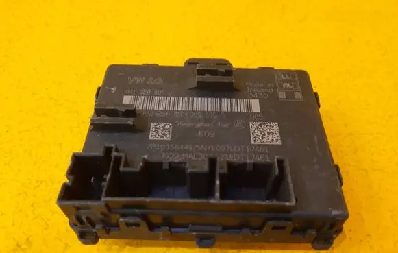 Audi Q7 4M Door control unit/module 4M1959595D