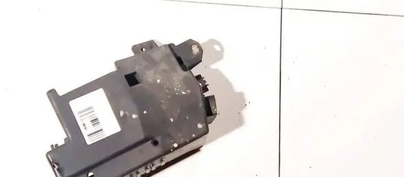Alfa Romeo 159 Fuse box cover 