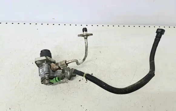 Toyota Avensis T250 Fuel injection high pressure pump 2310028032