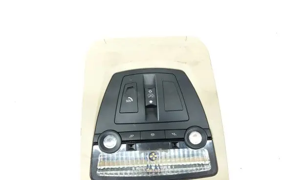 BMW 5 F10 F11 Front seat light