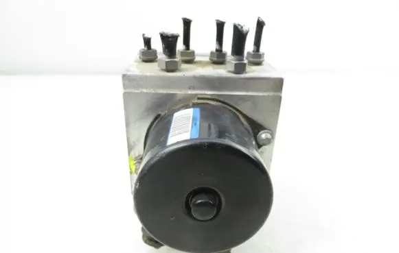 Volkswagen PASSAT B6 ABS Pump 15594302 3C0614095N