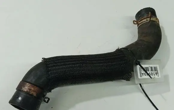 Skoda Octavia Mk2 (1Z) Engine coolant pipe/hose 