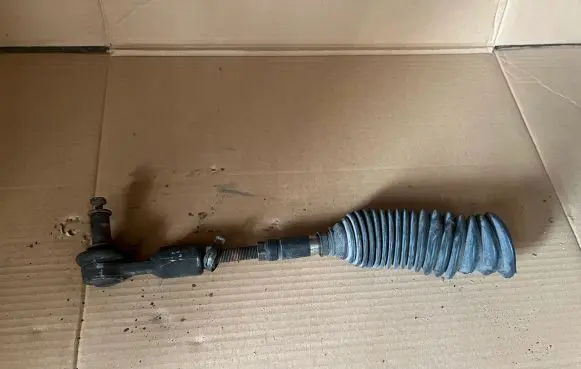 Steering tie rod