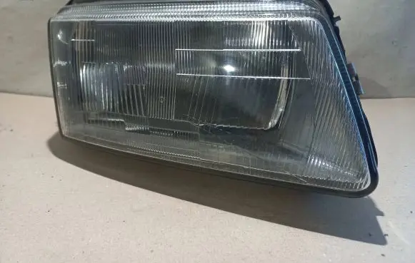 Audi A4 S4 B5 8D Headlight/headlamp 084411124R