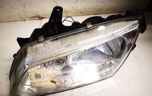 Nissan Almera N16 Headlight/headlamp 082151188L 08-215-1188L