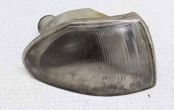 Opel Astra F Front indicator light 183168B