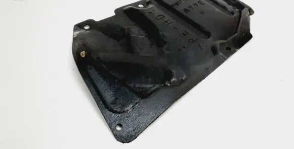 Lexus CT 200H Engine splash shield/under tray 5144412050