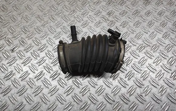Ford Focus Air intake duct part 9R504
