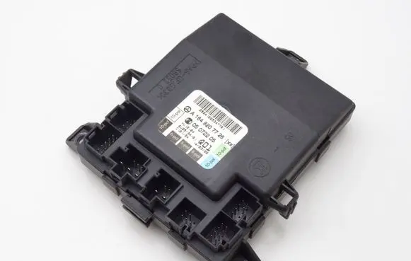 Mercedes-Benz R W251 Door control unit/module A1648207726