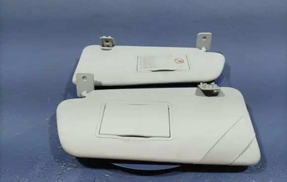Peugeot 3008 I Sun visor