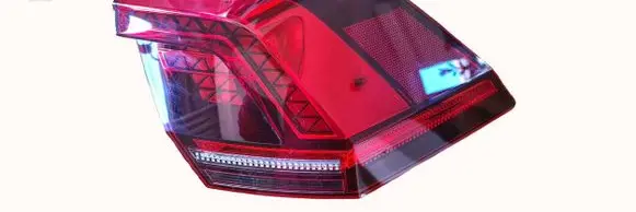 Volkswagen Tiguan Rear/tail lights 5NA945208C