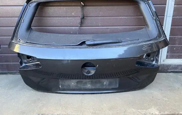 Volkswagen PASSAT B8 Tailgate/trunk/boot lid 