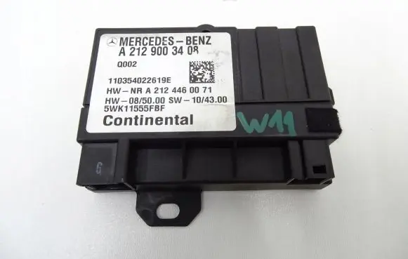 Mercedes-Benz E W212 Fuel pump relay A2129003408