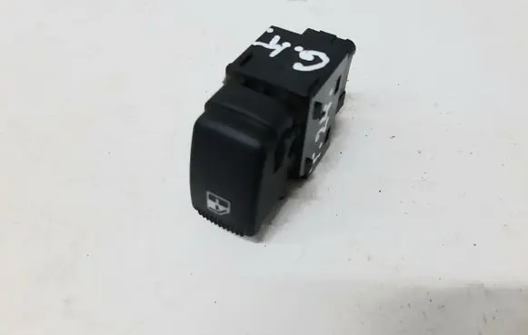 KIA Sorento Electric window control switch