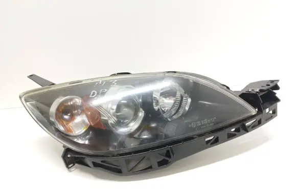 Mazda 3 I Headlight/headlamp BP4K50151 20A859B