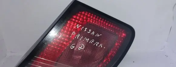 Nissan Primera Tailgate rear/tail lights