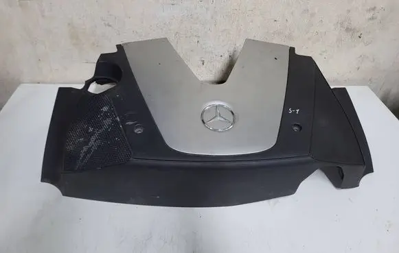 Mercedes-Benz S W221 Engine cover (trim) A6290101067 0110513C