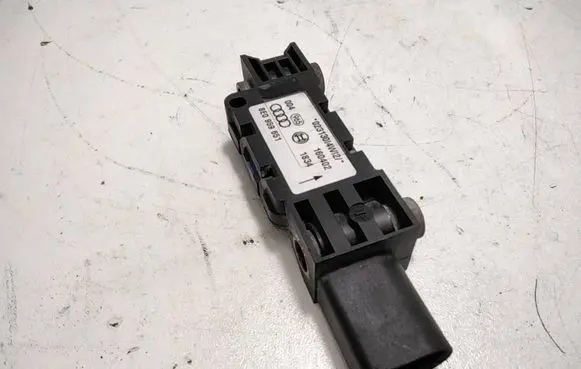 Audi A4 S4 B6 8E 8H Airbag deployment crash/impact sensor 8E0959651A 160402 02313014W12