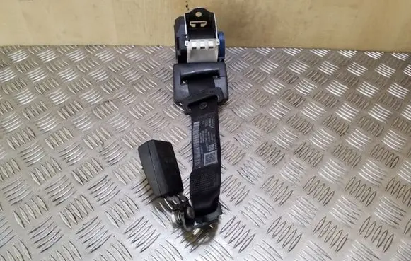 Volkswagen PASSAT B6 Middle seatbelt (rear) 3C0857807H 3C0857740B