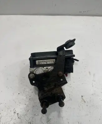 Skoda Fabia Mk2 (5J) ABS Pump 0265950689 88409N0360